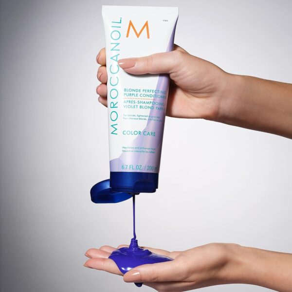 Moroccanoil Blonde Perfecting Purple Conditioner - Image 2